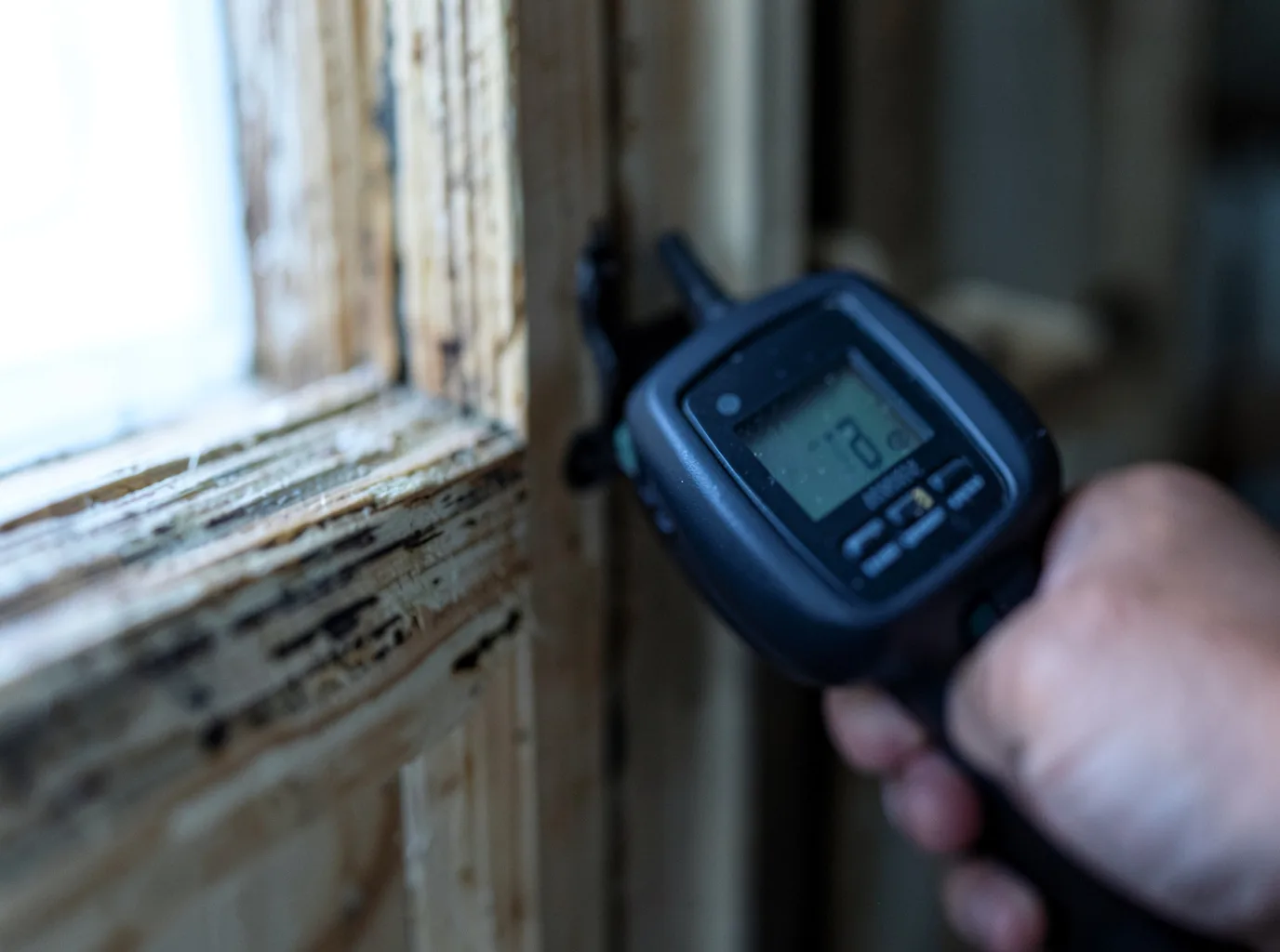 Ceiling Water Damage Repair in Omaha, TX